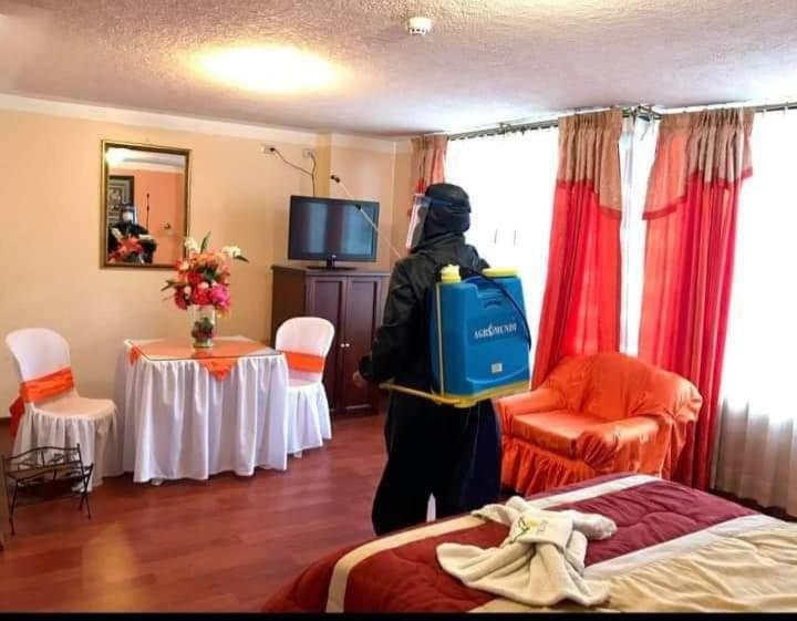 Hotel Los Ilinizas Latacunga Extérieur photo