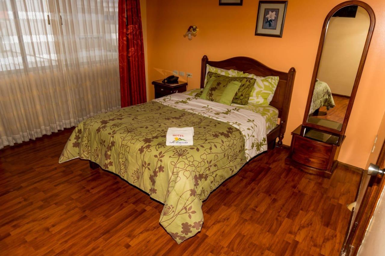 Hotel Los Ilinizas Latacunga Extérieur photo