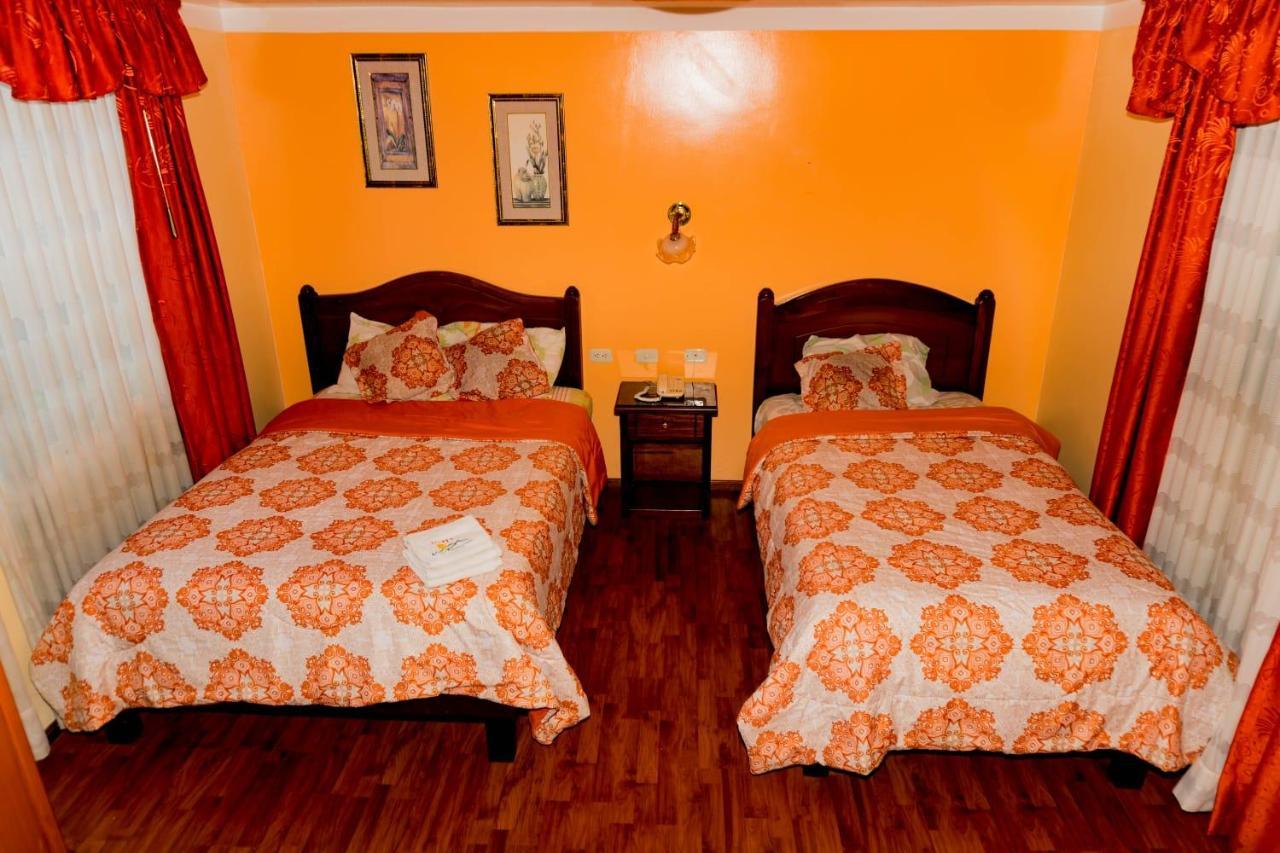 Hotel Los Ilinizas Latacunga Extérieur photo